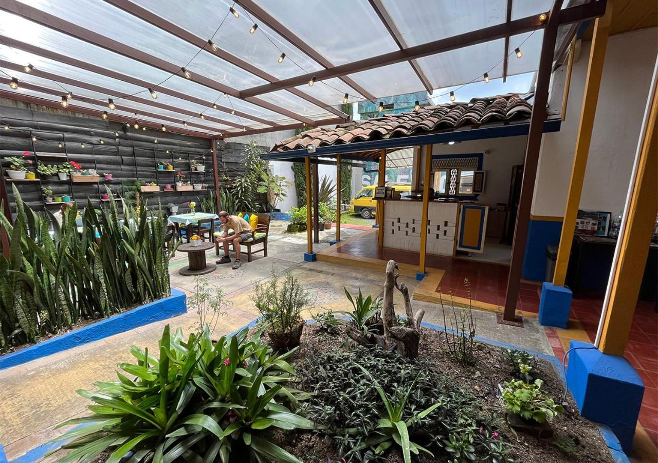 Hostal Ciudad De Segorbe Саленто Екстериор снимка
