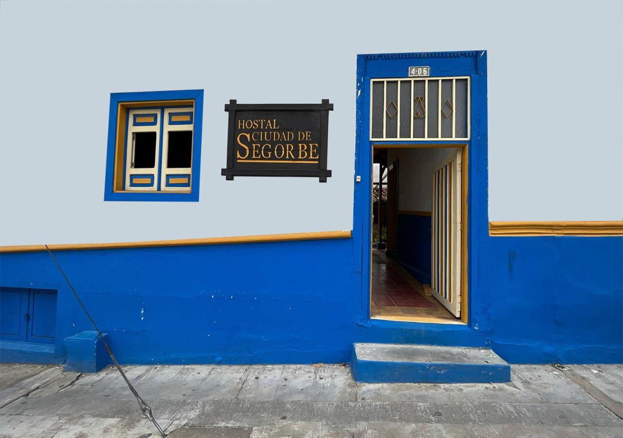 Hostal Ciudad De Segorbe Саленто Екстериор снимка