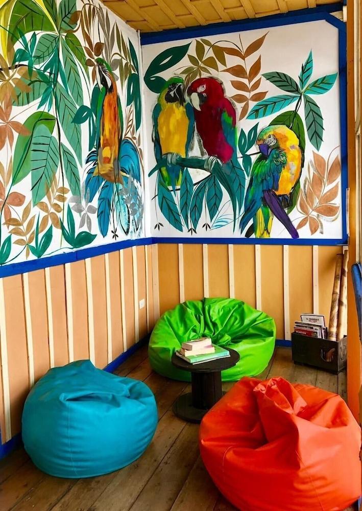 Hostal Ciudad De Segorbe Саленто Екстериор снимка